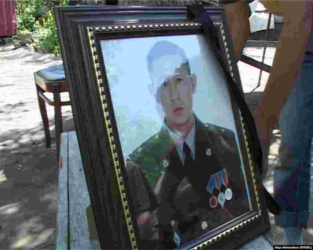 Портрет Руслана Кима, егеря погибшего на посту &quot;Арканкерген&quot;. 