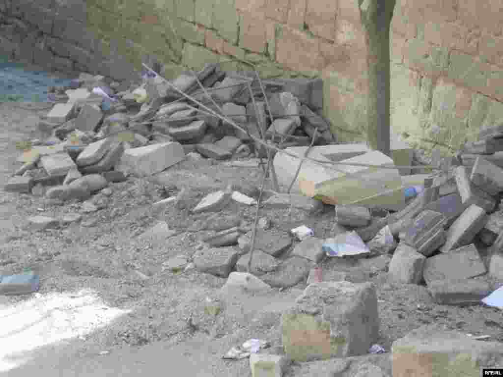 İçərişəhər içəri görünüşünü itirir  #8