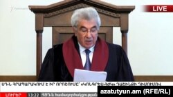 Գագիկ Հարությունյանը հրապարակում է Սահմանադրական դատարանի որոշումը, Երևան, 28-ը ապրիլի, 2017թ․
