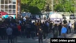 Ошӯби коргарони чинӣ дар Зарнисор. Акс аз бойгонӣ