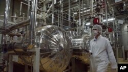 Іран призупинив інспекції в липні, посилаючись на бомбардування ключових об’єктів США та Ізраїлем у червні. Але повернення інспекторів здебільшого символічне.