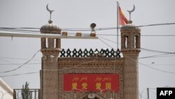 Çin Sintzyan vilayətinin Kaşqar  bölgəsindəki məscidlərdən biri