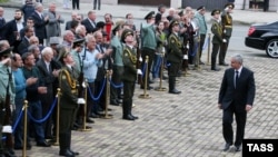 При обсуждении кандидатов на пост президента Абхазии в соцсетях ни разу не был назван действующий руководитель страны Рауль Хаджимба 