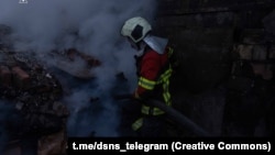 За повідомленням, у Ніжинському районі під час гасіння пожежі на об’єкті критичної інфраструктури, спричиненої атакою БпЛА, сили РФ завдали повторного удару. Фото ілюстративне 