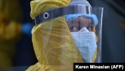 Ереван шаарындагы медицина кызматкери, 9-июнь 2020-жыл. 