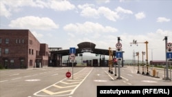 Пункт пропуску на мяжы Грузіі і Армэніі, ілюстрацыйнае фота