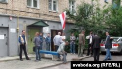 У часе перапынку. Сойм партыі БНФ праходзіў за зачыненымі дзьвярыма