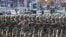 Українські військовослужбовці під час параду до Дня Незалежності у Києві. 24 серпня 2015 року