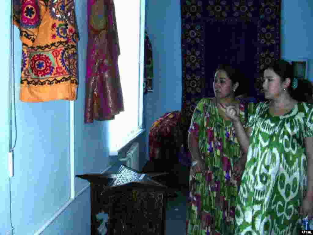 Намоишгоҳ дар осорхонаи Беҳзод #21