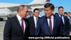 Встреча президента РФ Владимира Путина и премьер-министра КР Сооронбая Жээнбекова. 28 февраля 2017 г.